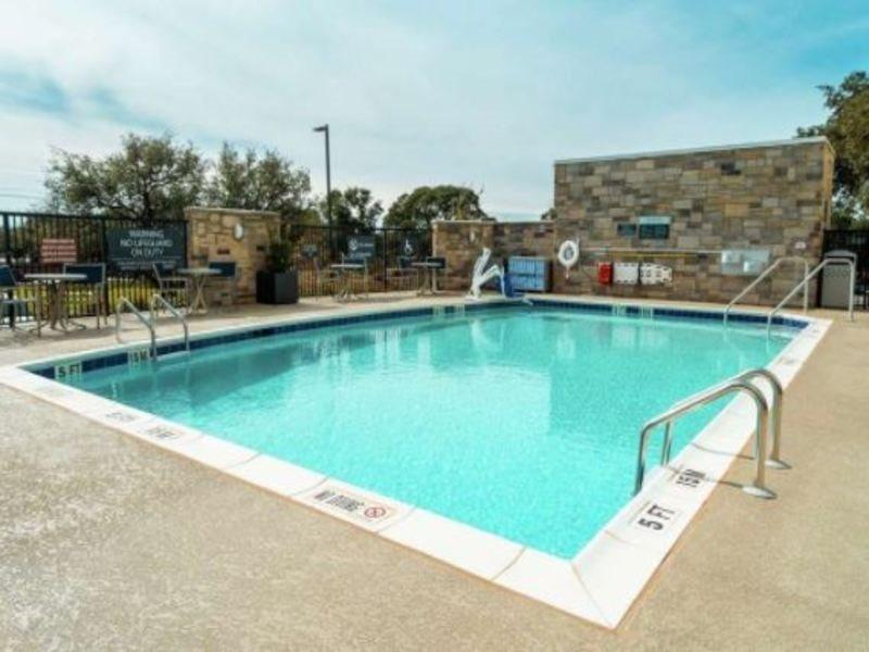 Hilton Garden Inn Cedar Park Austin Exterior photo