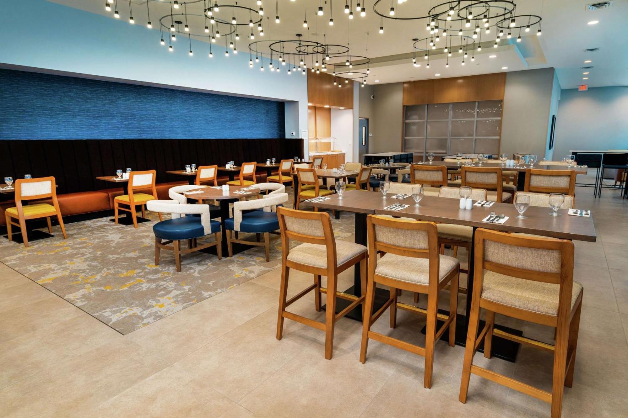 Hilton Garden Inn Cedar Park Austin Exterior photo